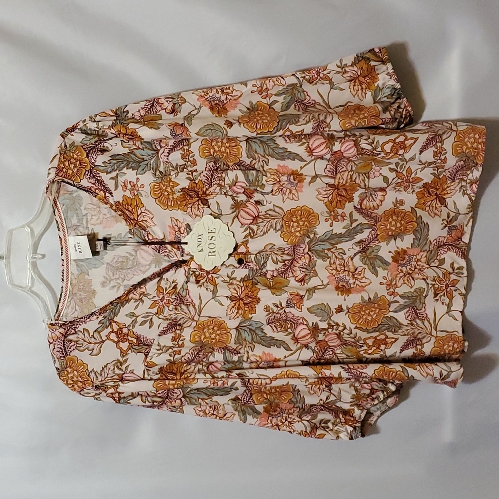 Knox Rose Plus Size Woman's Long Sleeve Blouse